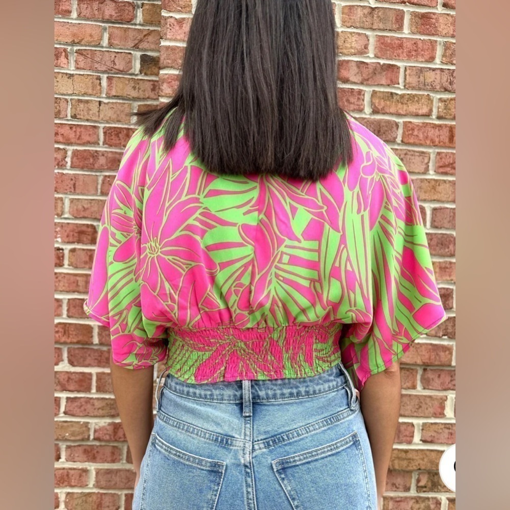 One n More Leaf Print Short Sleeve Top - Picture 2 of 11